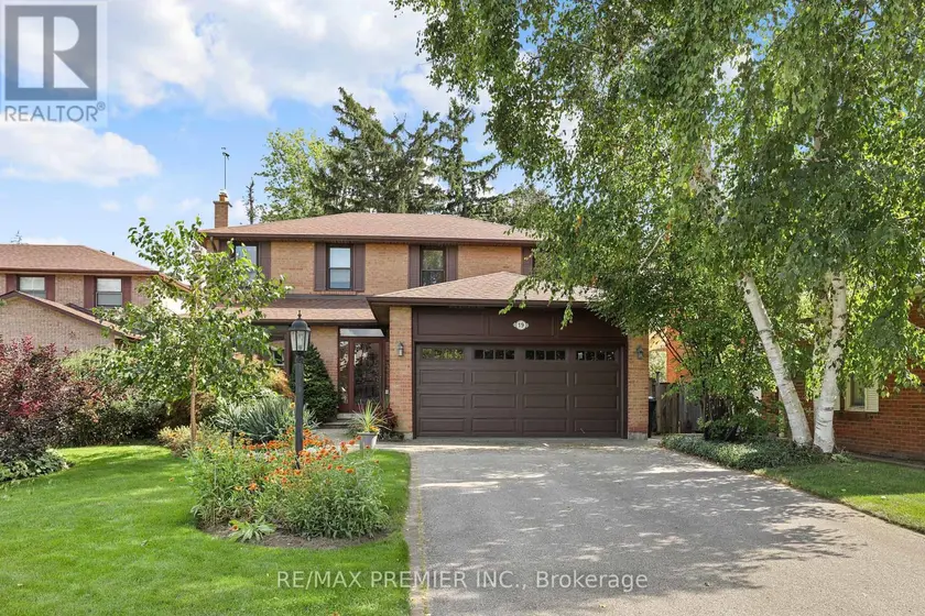 Detached at 19 TEMAGAMI COURT, Toronto