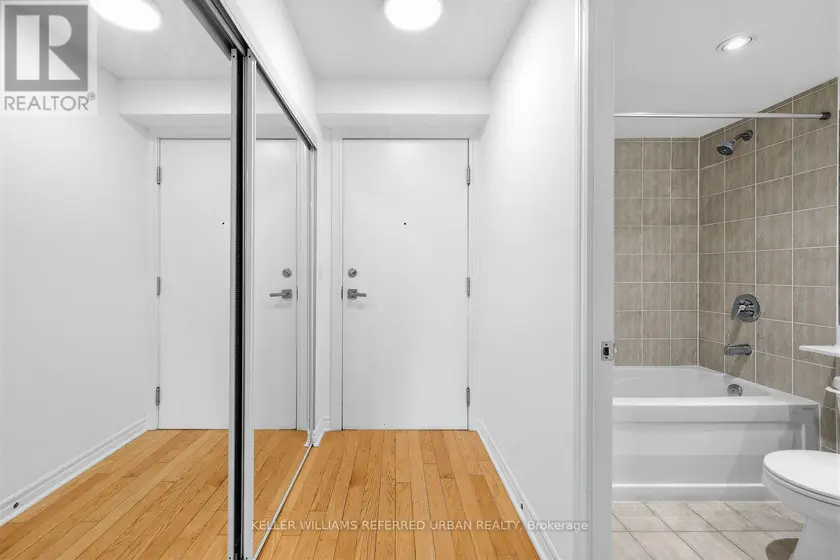 Apartment at 1436 - 250 WELLINGTON STREET W, Toronto