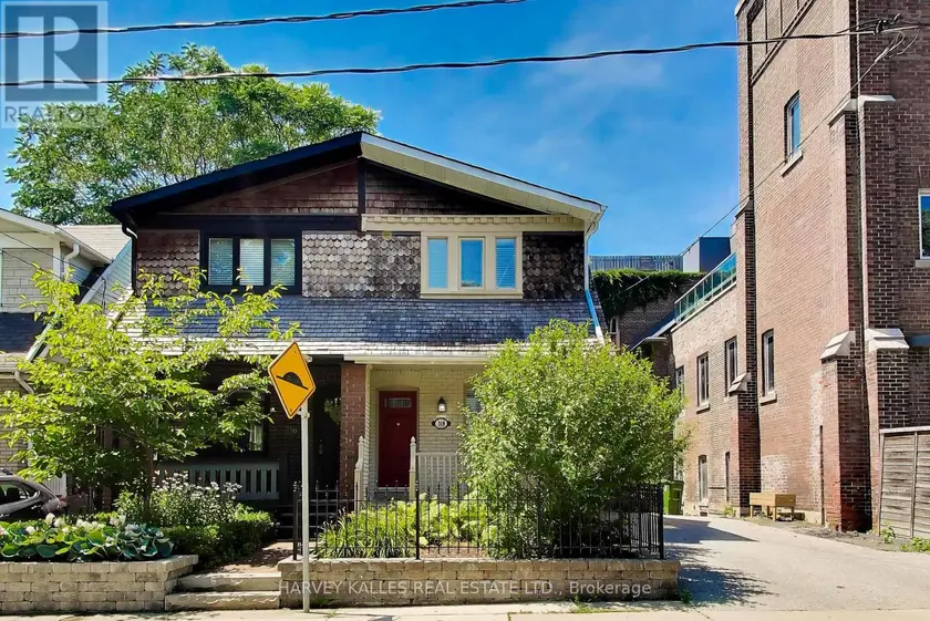Semi-Detached/Link at 318 SUMACH STREET, Toronto