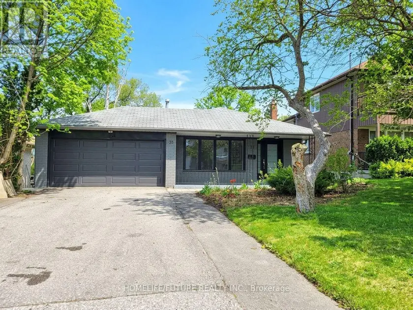 Detached at BSMT - 33 OLDBOROUGH CIRCLE, Toronto