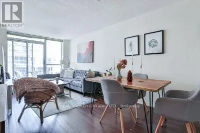 Apartment at 802 - 18 STAFFORD STREET, Toronto