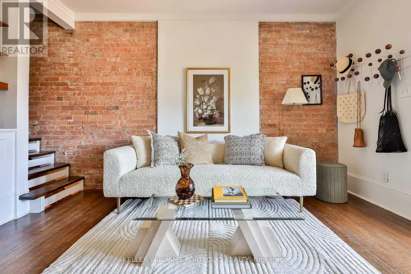 Semi-Detached/Link at 46 BLANDFORD STREET, Toronto