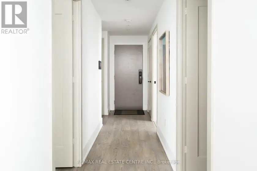 Apartment at 6210 - 10 YORK STREET, Toronto