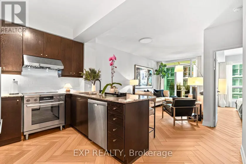 Apartment at 604 - 38 THE ESPLANADE AVENUE, Toronto