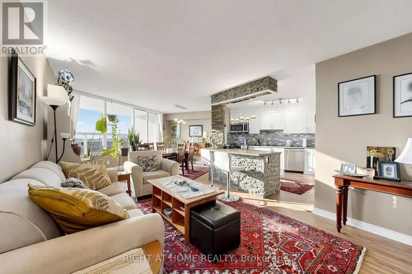 Apartment at 1116 - 15 VICORA LINKWAY, Toronto
