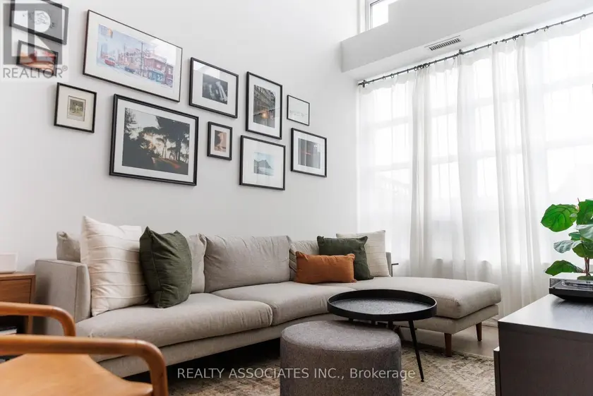 Townhouse at TH9 - 6 PIRANDELLO STREET, Toronto
