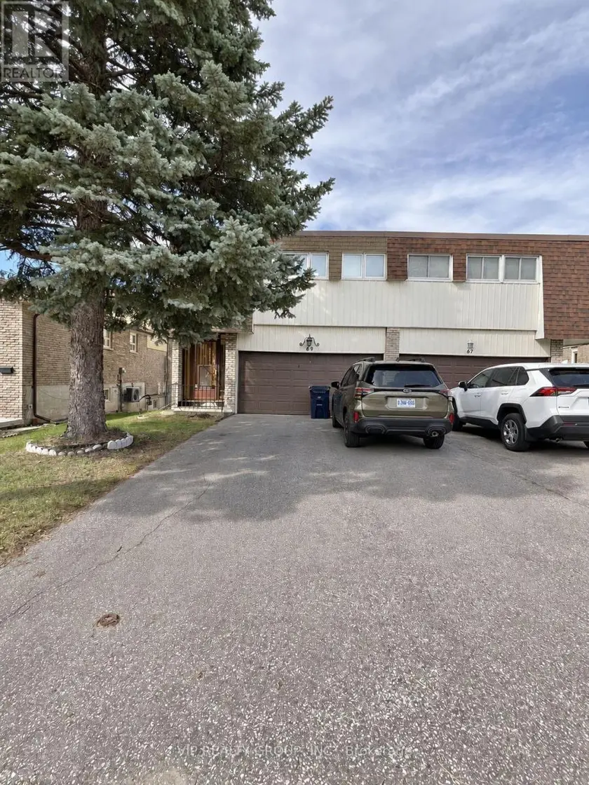 Semi-Detached/Link at 69 YATESBURY ROAD, Toronto