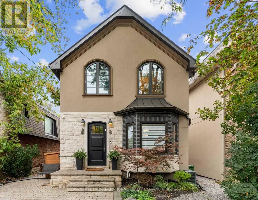 Detached at 329 BROADWAY AVENUE, Toronto