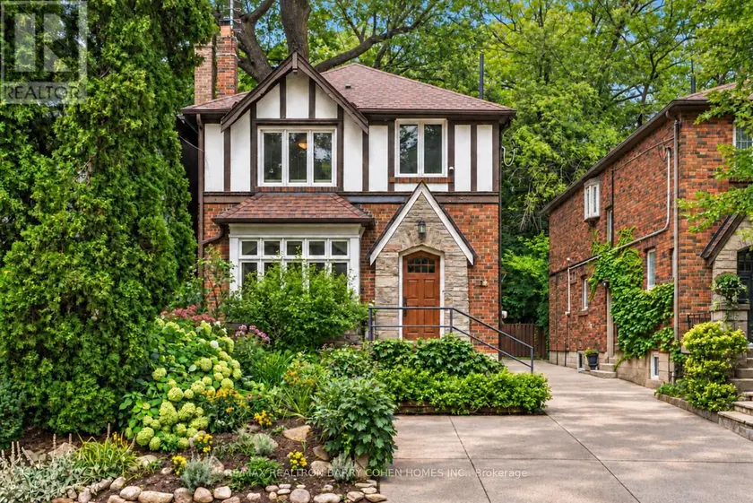 Detached at 6 NINA STREET, Toronto
