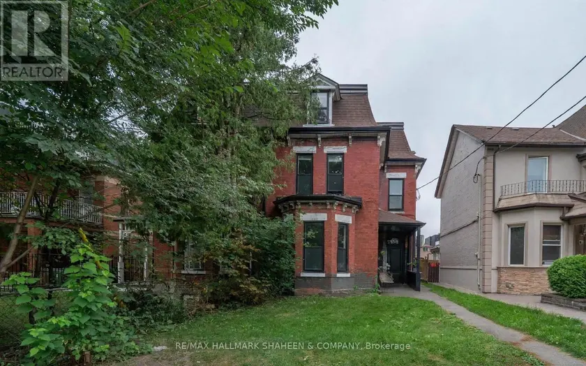 Semi-Detached/Link at STUDIO - 208 DOVERCOURT ROAD, Toronto