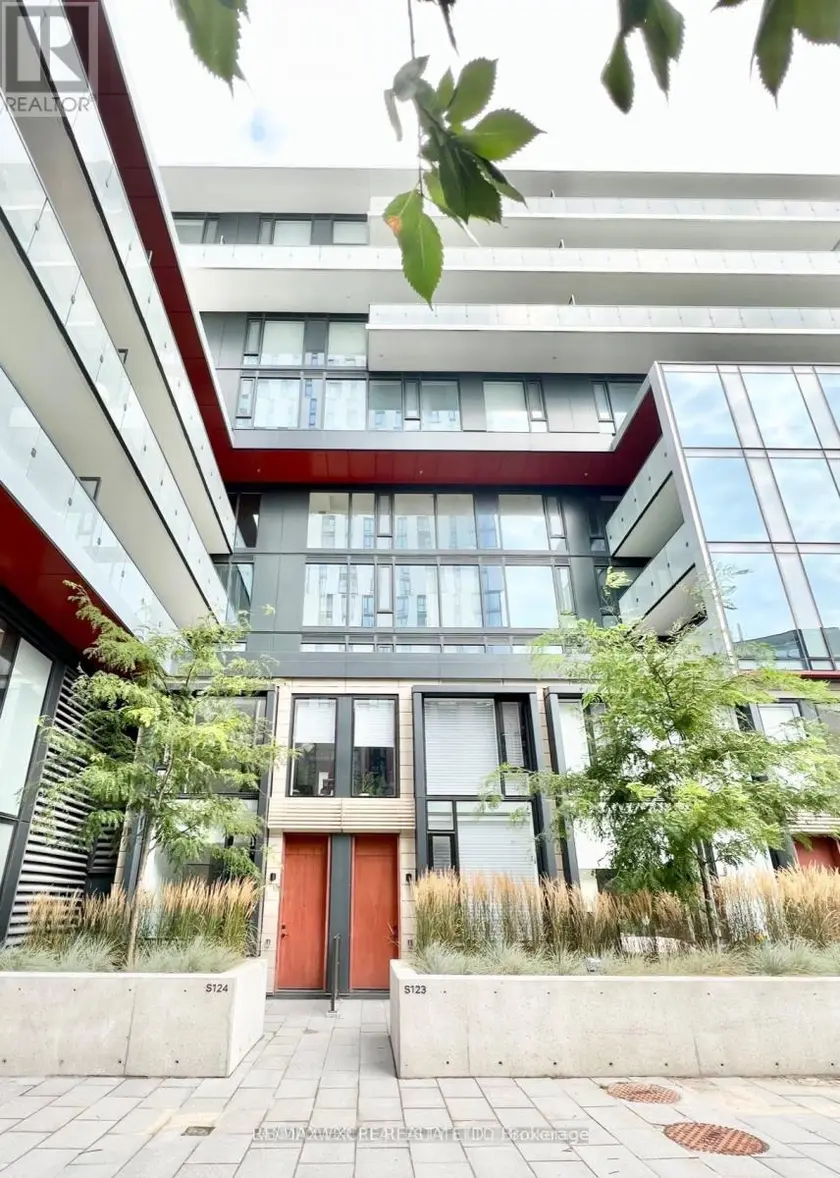Townhouse at S123 - 180 MILL STREET, Toronto