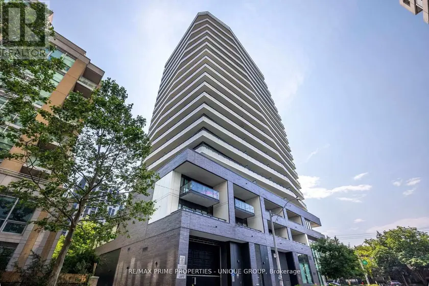Apartment at 606 - 11 LILLIAN STREET, Toronto