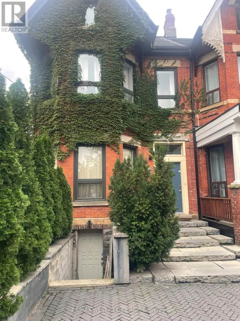 Multiplex at 202 REAR - 13 GRANGE AVENUE, Toronto