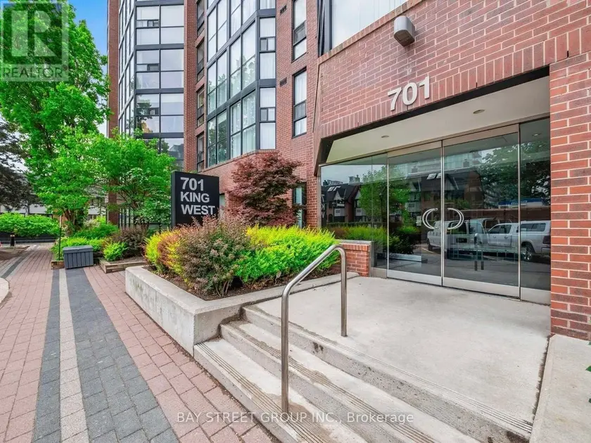 Apartment at PH7 - 701 KING STREET W, Toronto