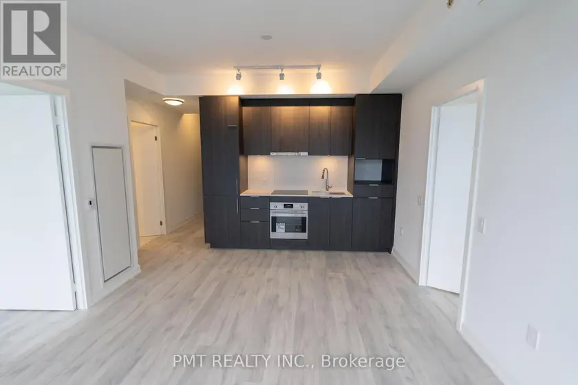 Apartment at N2610 - 7 GOLDEN LION HEIGHTS, Toronto