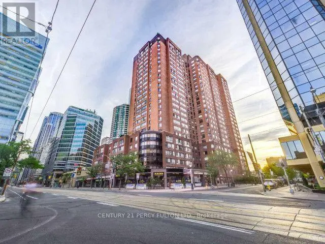 Apartment at 1111 - 633 BAY STREET, Toronto