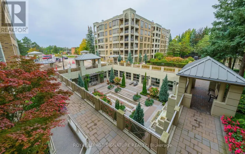 Apartment at 216 - 215 THE DONWAY WEST W, Toronto
