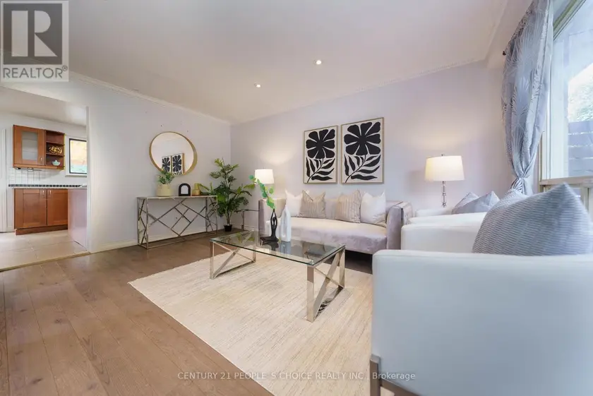 Semi-Detached/Link at 172 HOLLYBERRY TRAIL, Toronto