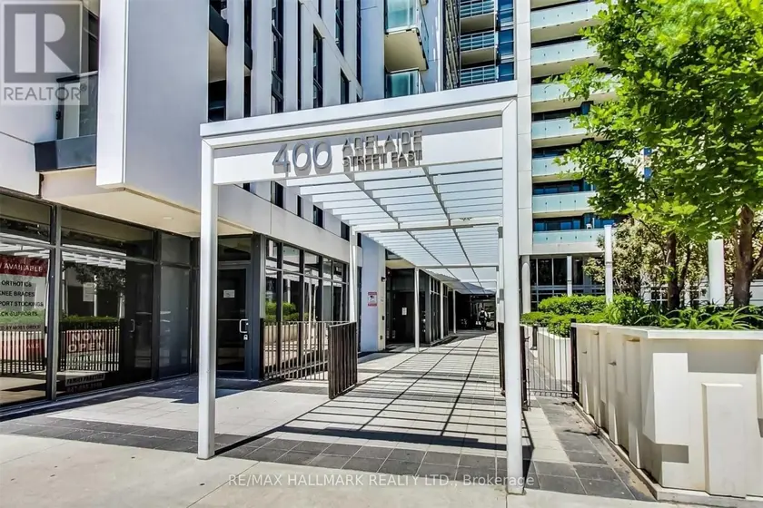 Apartment at 206 - 400 ADELAIDE STREET E, Toronto