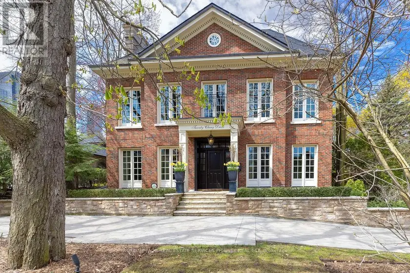 Detached at 20 CLUNY DRIVE, Toronto