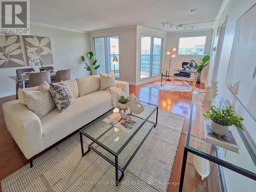 Apartment at 1512 - 99 HARBOUR SQUARE, Toronto