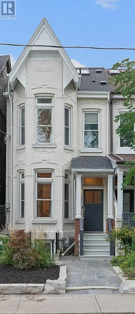 Semi-Detached/Link at 68 MONTROSE AVENUE, Toronto