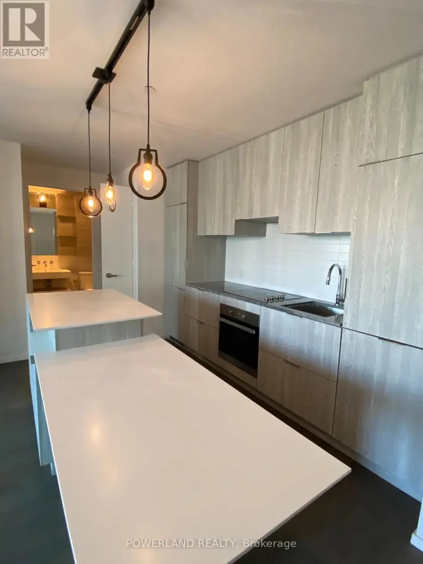 Apartment at 811 - 5 ST JOSEPH STREET, Toronto