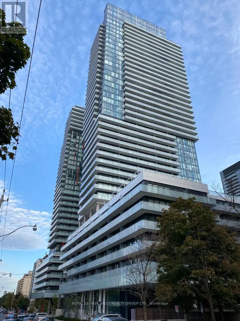 Apartment at 217 - 161 ROEHAMPTON AVENUE, Toronto