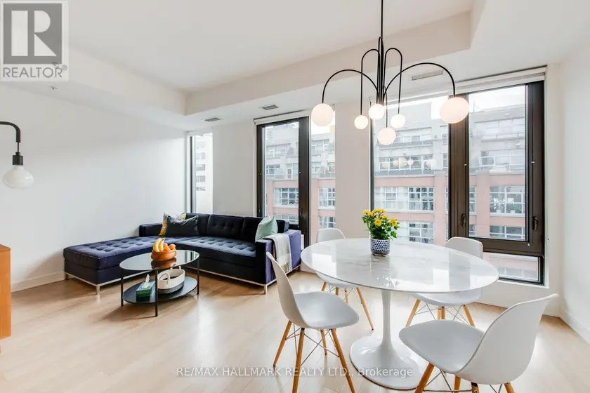 Apartment at 702 - 32 CAMDEN STREET, Toronto