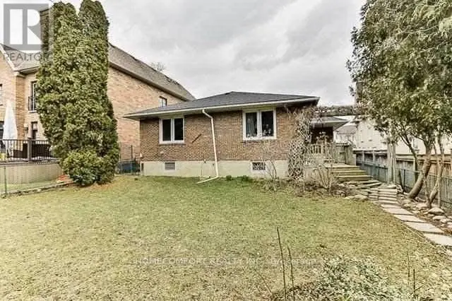 Detached at 67 MUNRO BOULEVARD, Toronto