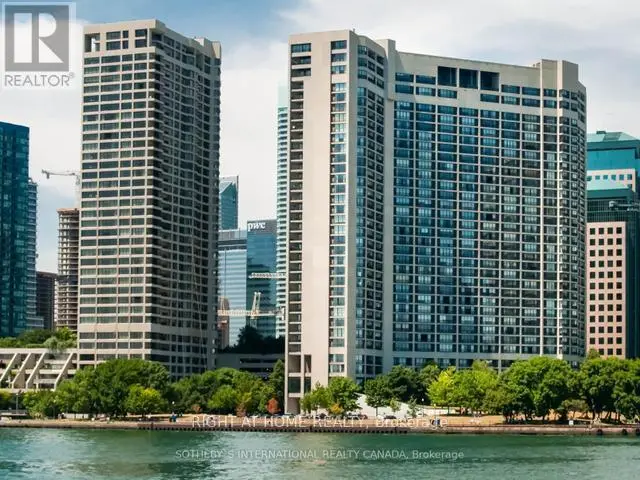 Apartment at 2431 - 33 HARBOUR SQUARE, Toronto