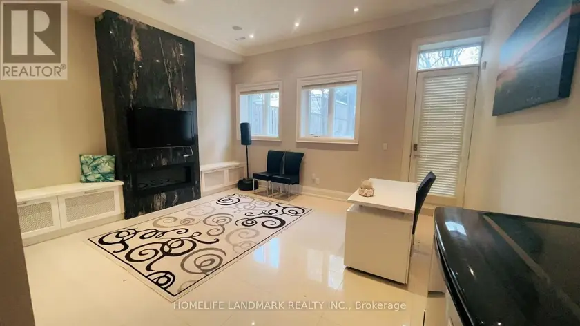 Detached at LOWER - 102 WANLESS AVENUE, Toronto