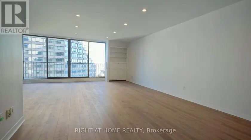 Apartment at 2434 - 33 HARBOUR SQUARE, Toronto