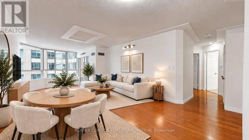 Apartment at 702 - 717 BAY STREET, Toronto