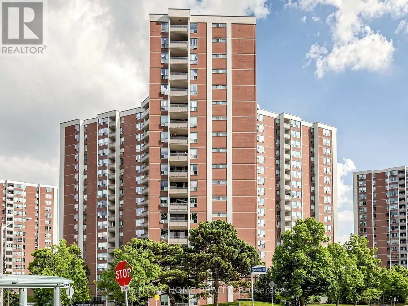 Apartment at 915 - 5 VICORA LINKWAY WAY, Toronto