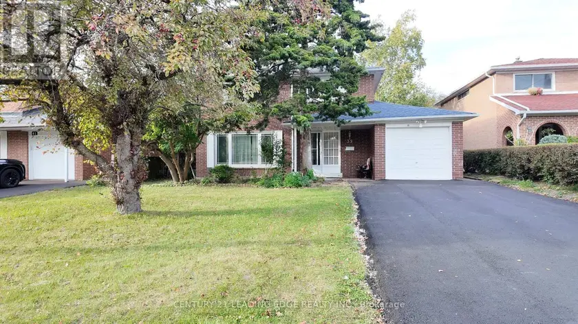 Detached at 39 WADDINGTON CRESCENT, Toronto