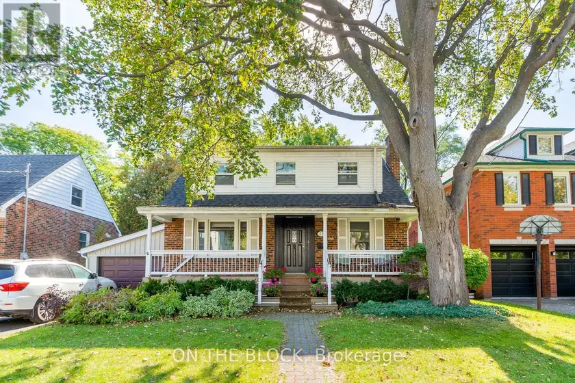 Detached at 21 CRAIGMORE CRESCENT, Toronto