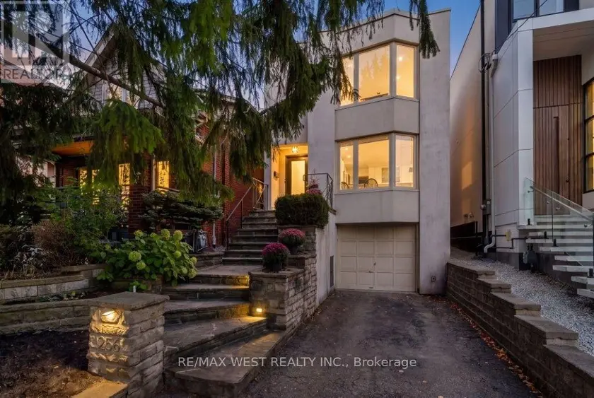 Detached at 256 ERSKINE AVENUE, Toronto