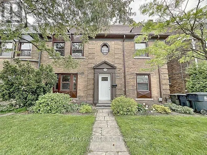 Semi-Detached/Link at 1342 AVENUE ROAD, Toronto
