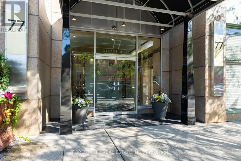 Apartment at 215 - 77 AVENUE ROAD, Toronto