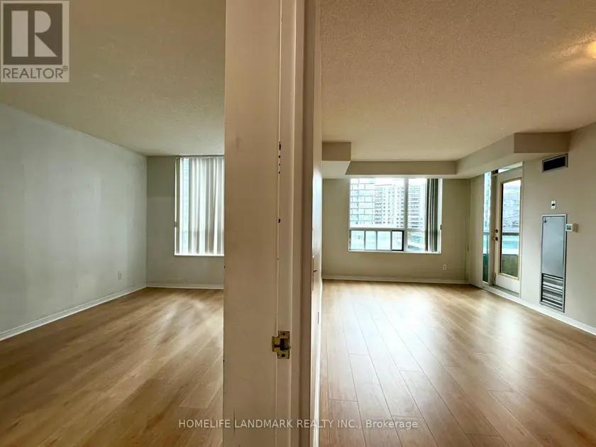 Apartment at 1011 - 238 DORIS AVENUE, Toronto