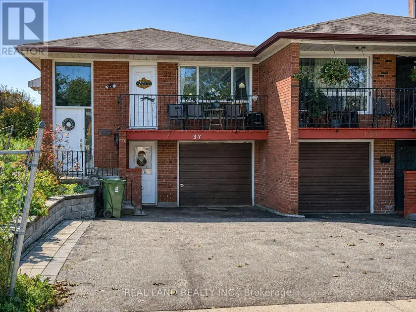 Semi-Detached/Link at 37 PAWNEE AVENUE, Toronto