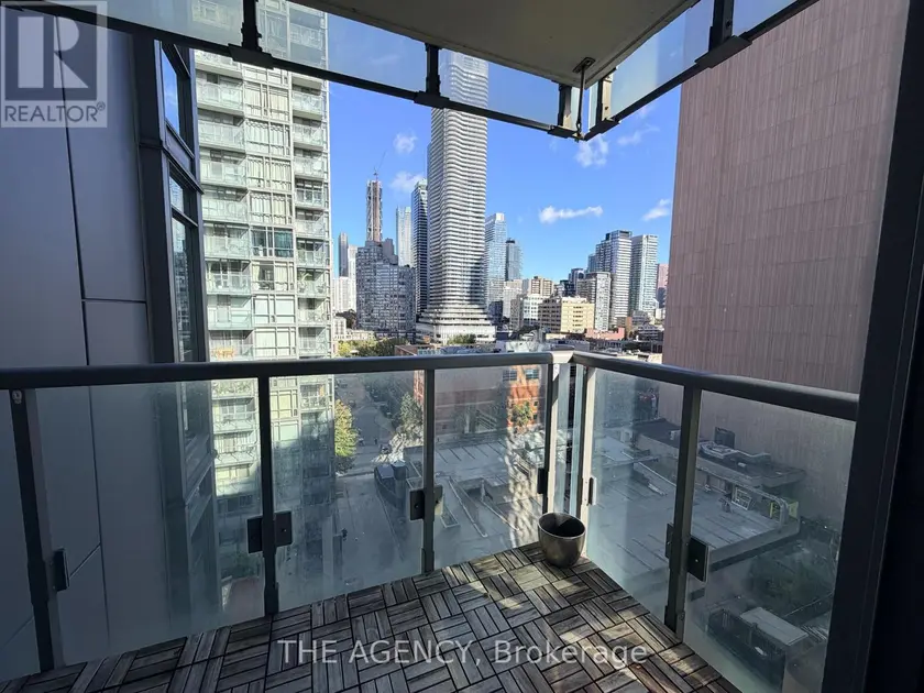 Apartment at 1008 - 38 GRENVILLE STREET, Toronto