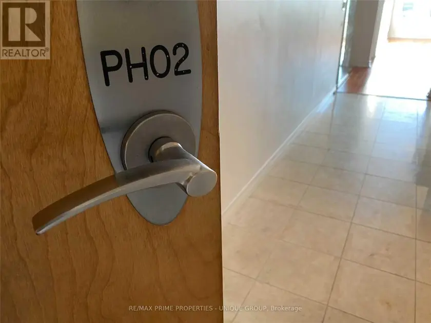 Apartment at PH02 - 152 ST PATRICK STREET, Toronto