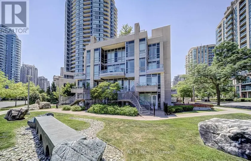 Townhouse at 215 - 31 OLIVE AVENUE, Toronto
