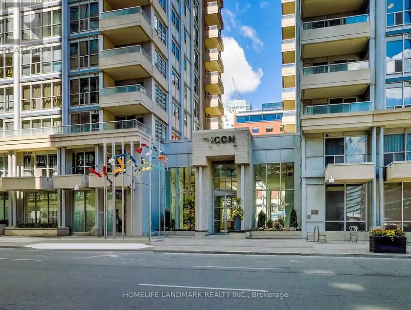 Apartment at 702 - 270 WELLINGTON STREET W, Toronto