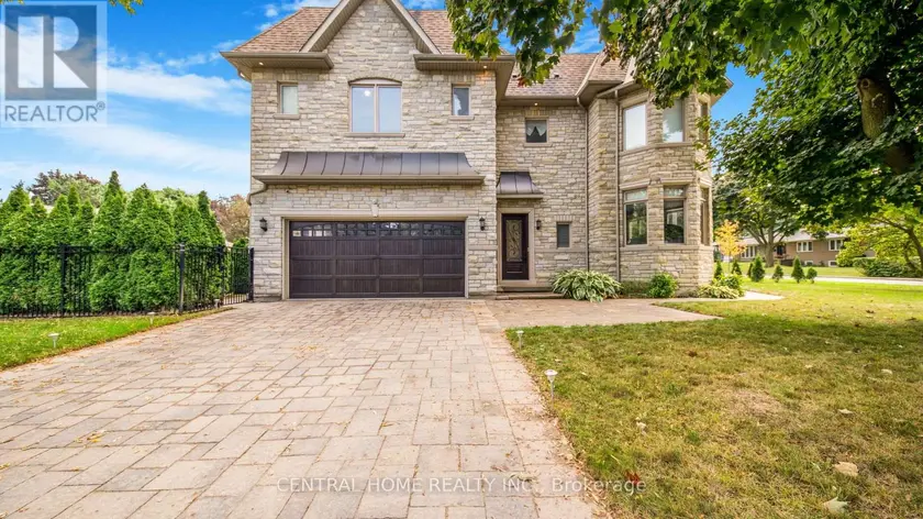 Detached at 1 TALLY LANE, Toronto
