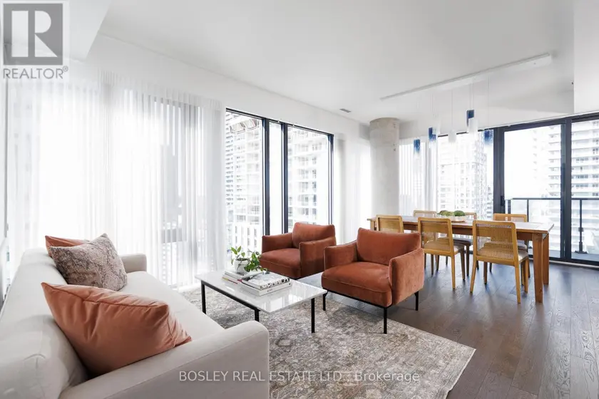 Apartment at 1702 - 185 ROEHAMPTON AVENUE, Toronto