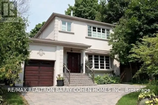 Detached at 102 YORK MILLS ROAD, Toronto