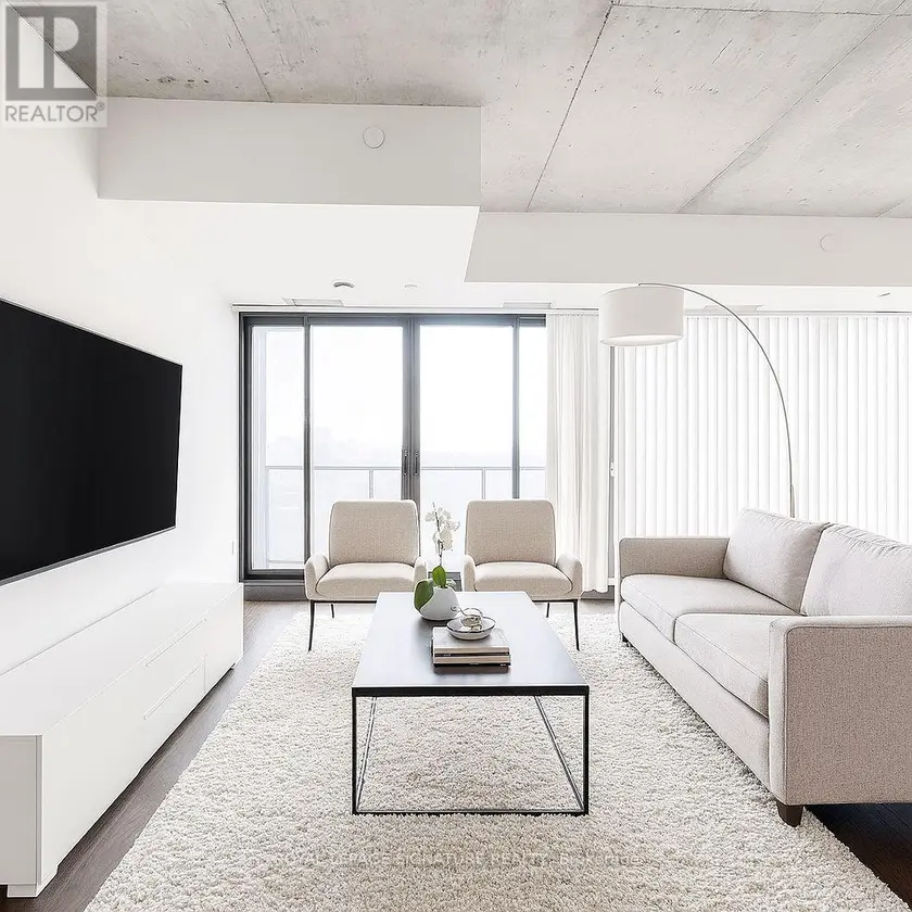 Apartment at 1004 - 111 BATHURST STREET, Toronto